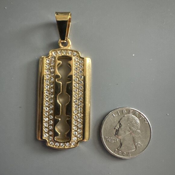 Blade Pendant Gold Plated Cubic Zirconia Stainless Steel 24 Inch Chain Razor - Picture 3 of 6